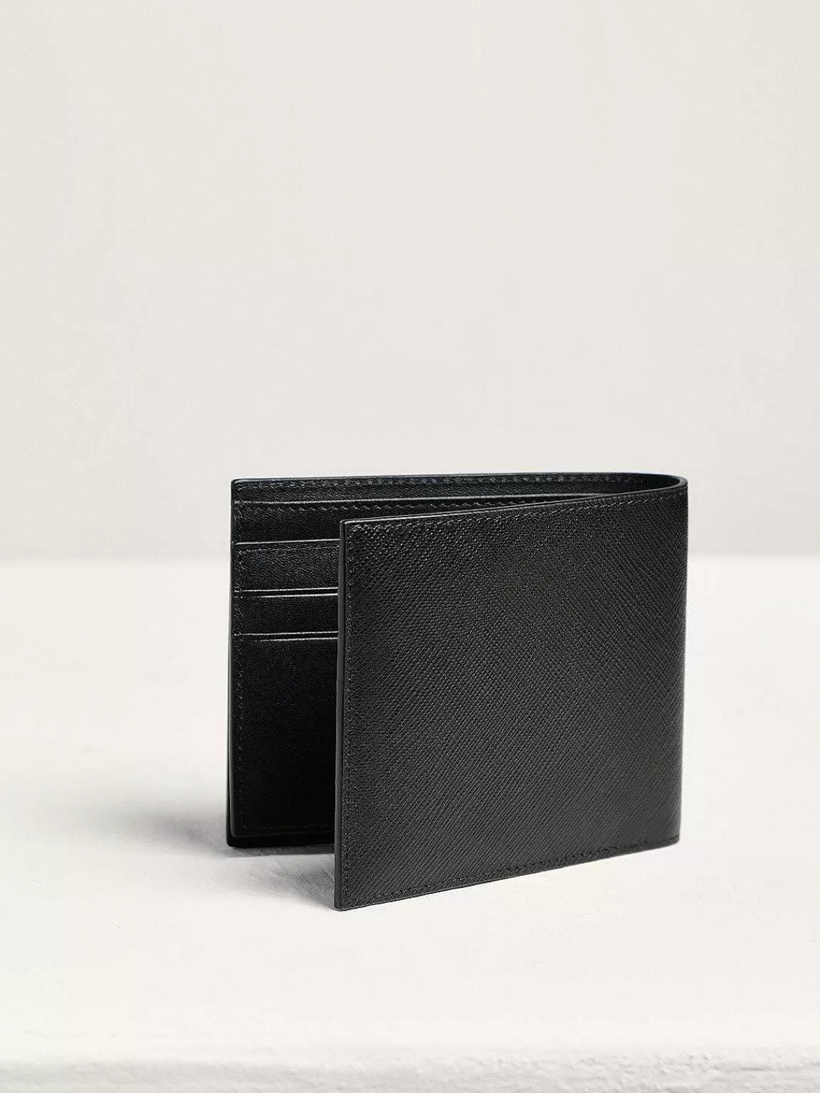 PEDRO Wallets<Oliver Leather Bi-Fold Wallet With Insert