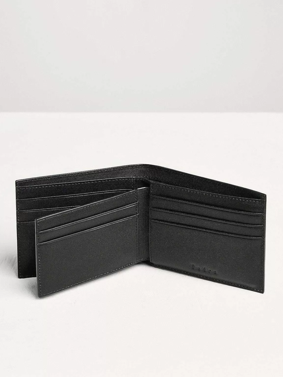 PEDRO Wallets<Oliver Leather Bi-Fold Wallet With Insert